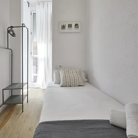 Bbarcelona Clot Apartment *